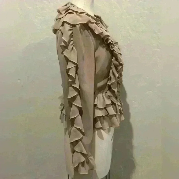 Vintage 1980s Ruffle Galore Blouse **No Tag**Fits Like‎ a Small** - Picture 5 of 12